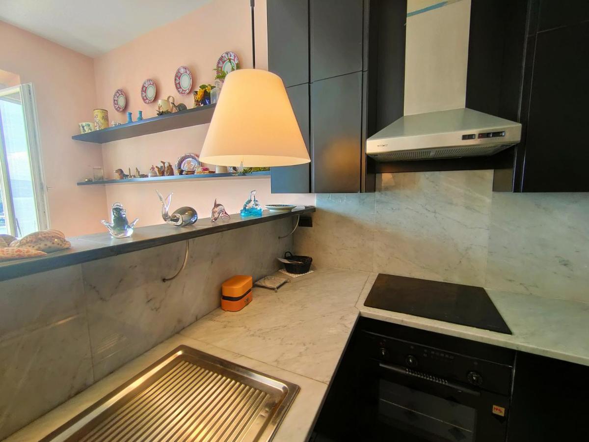 Byron Guest House Портовенере Экстерьер фото